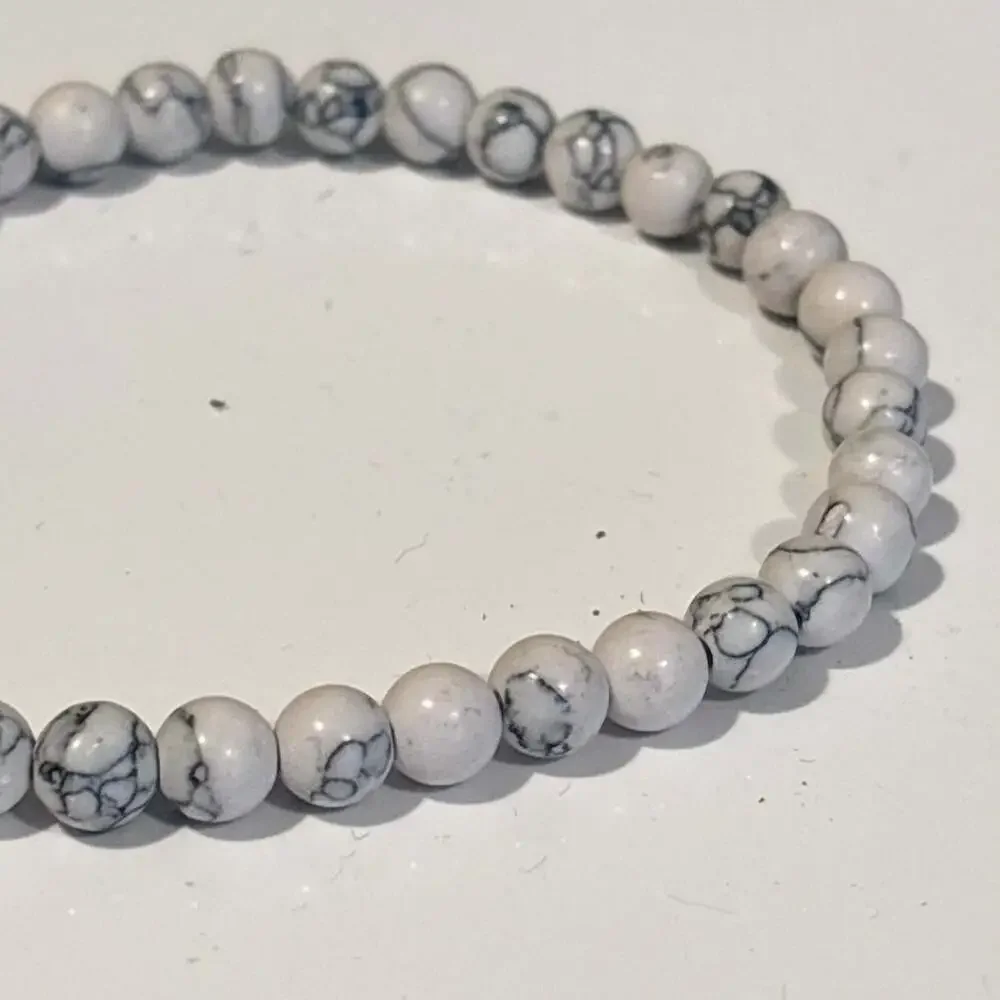 White Black Marble Howlite Stretchable Bracelet